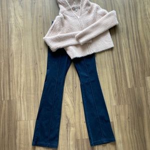 HUE High Waisted Denim Flare Legging